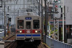 京成は各駅停車が好きであるが、この日は、特急に乗ってしまった