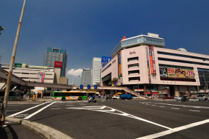 やはり交差点には都バスが似合う