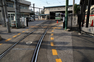 荒川車庫で休む8502