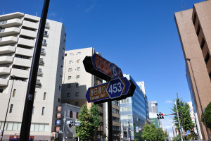 江戸通りと春日通りの交差点 江戸通りと春日通りの交差点