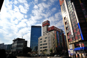 秋葉原万世橋交差点１１月上旬