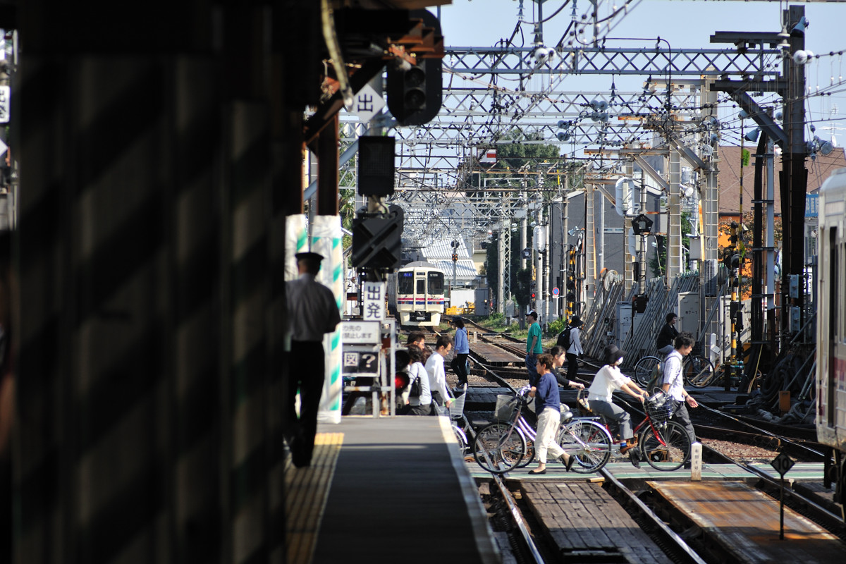 京王線調布駅